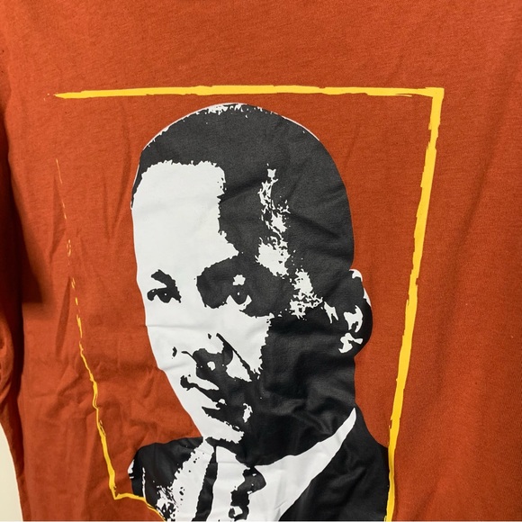 NWT Celebrating Black History Martin Luther King Jr. Graphic T-Shirt - Picture 3 of 10
